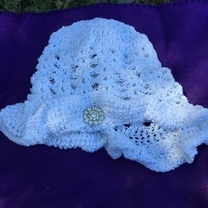 From Holl 1920s Glistening White Diamond Pendant Cloche Handmade Crochet Hat